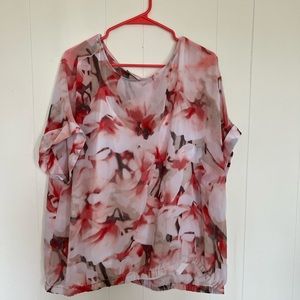 New Liz Claiborne Woman’s Top - Size 1X